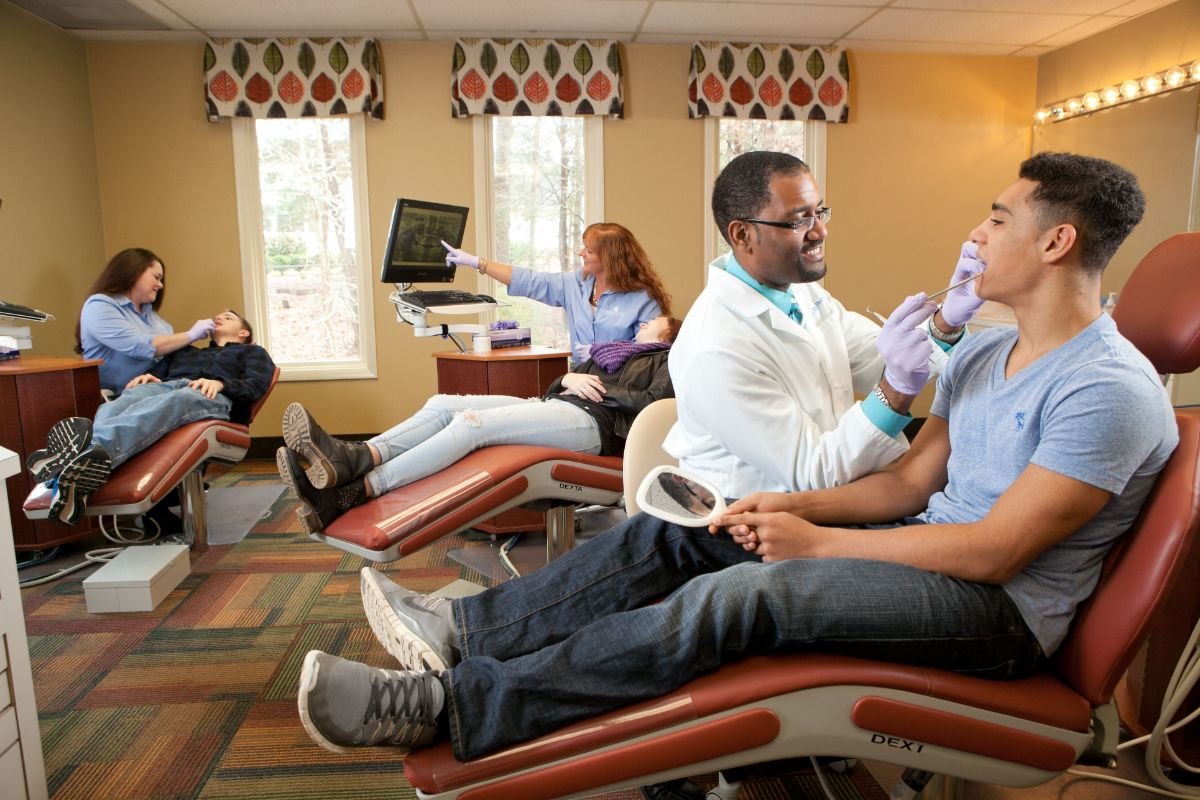 Back-to-school Survival Guide for Braces